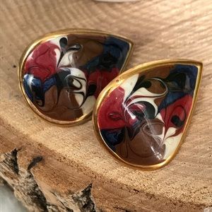 Vintage Painted Technique Curvy Teardrop Final